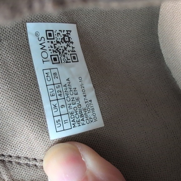 Toms Kallie Wedge Boot. 11. EUC - Picture 8 of 11